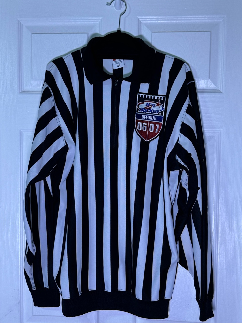 Vintage CCM USA Hockey Referee Jersey 06/07 Made in Canada - Size 44 (L)